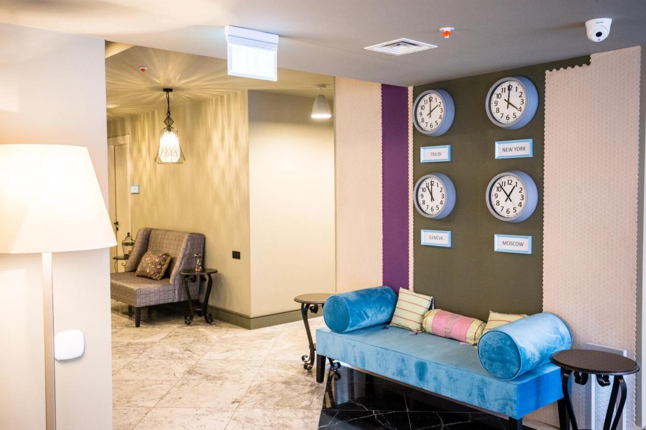 Brosse Garden Hotel Tbilisi Bagian luar foto